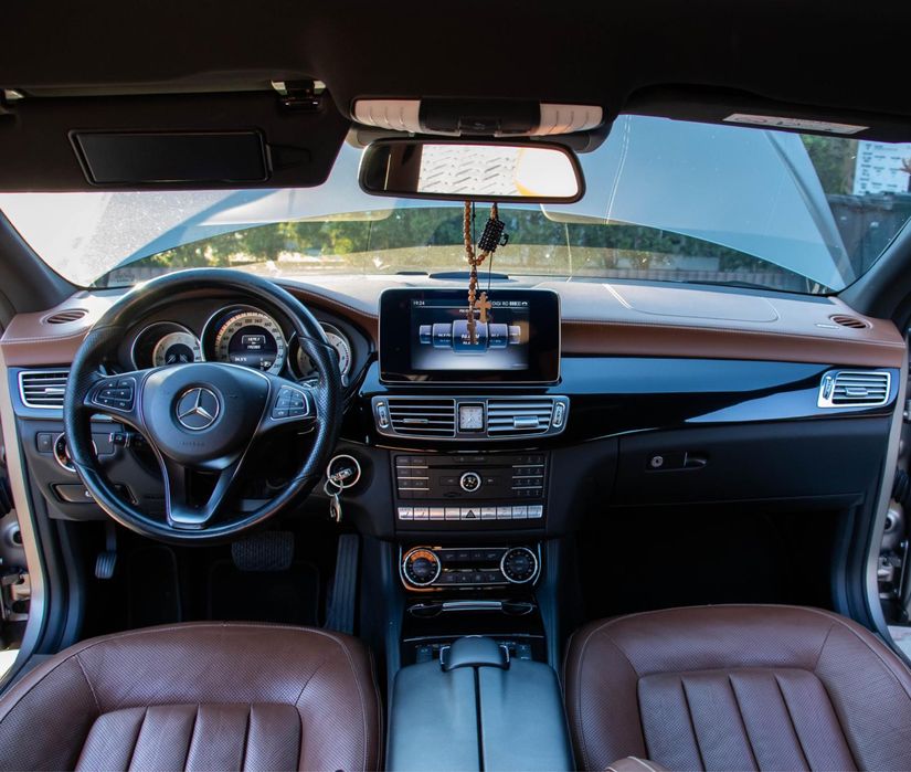 MERCEDES-BENZ CLS 2015 — imagine 3