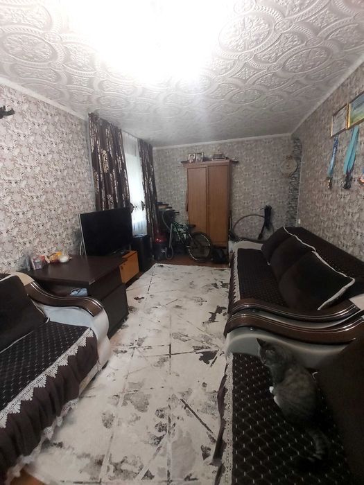 Продается 2-к квартира