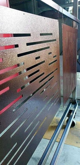 Debitare metal și lemn – servicii profesionale CNC & laser