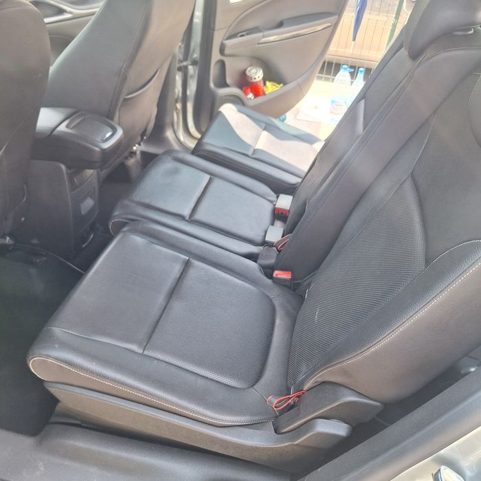 Zafira euro 6 an 2015 / Schimb