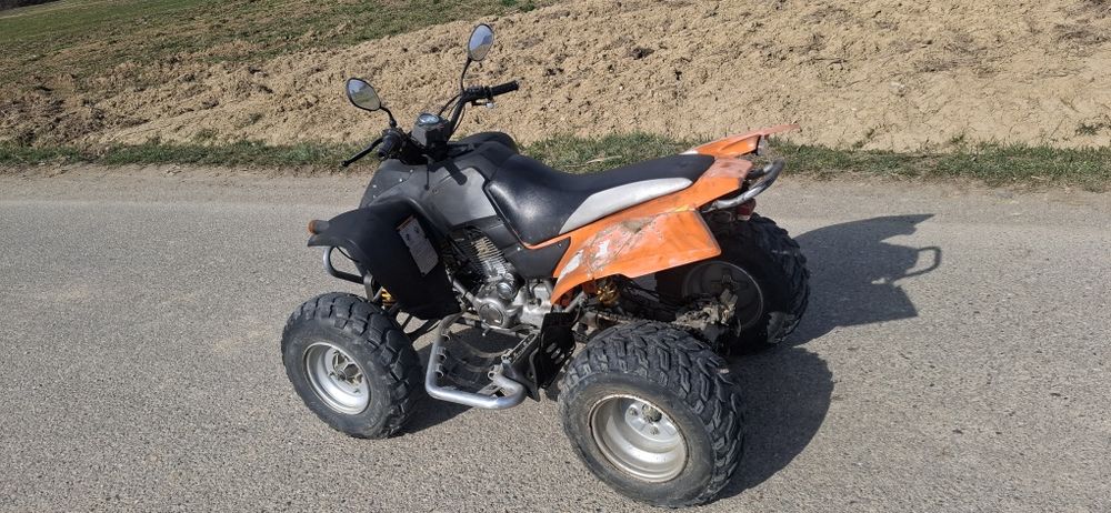 Vând atv smc barossa 250cc
