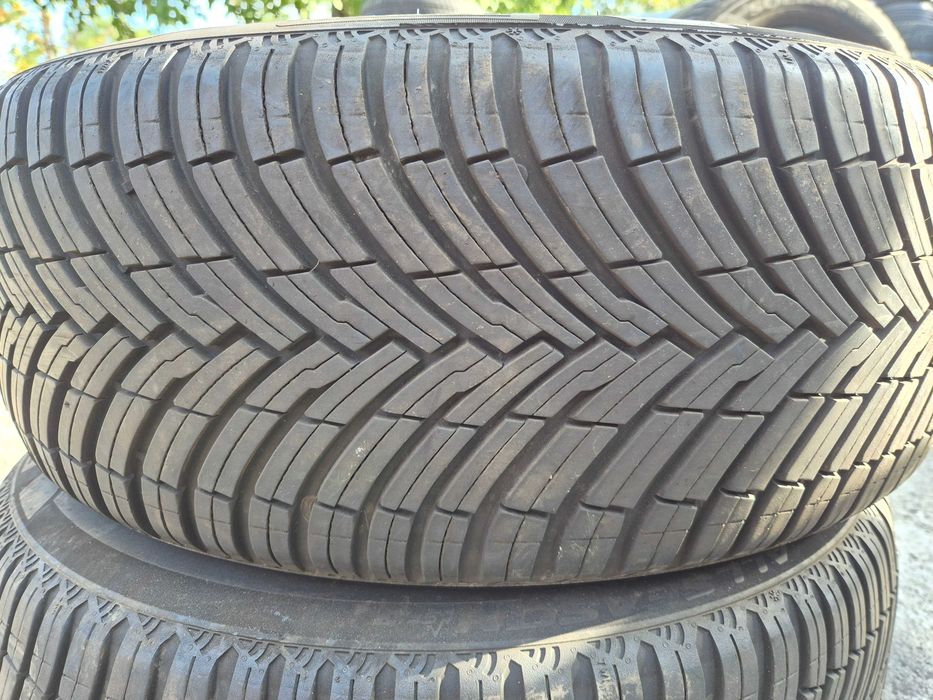 2 Anvelope M+S VARA IARNA 4Sezoane - 225/40/19 93Y XL - PIRELLI - CA UNELE NOI - DOT 2024 !