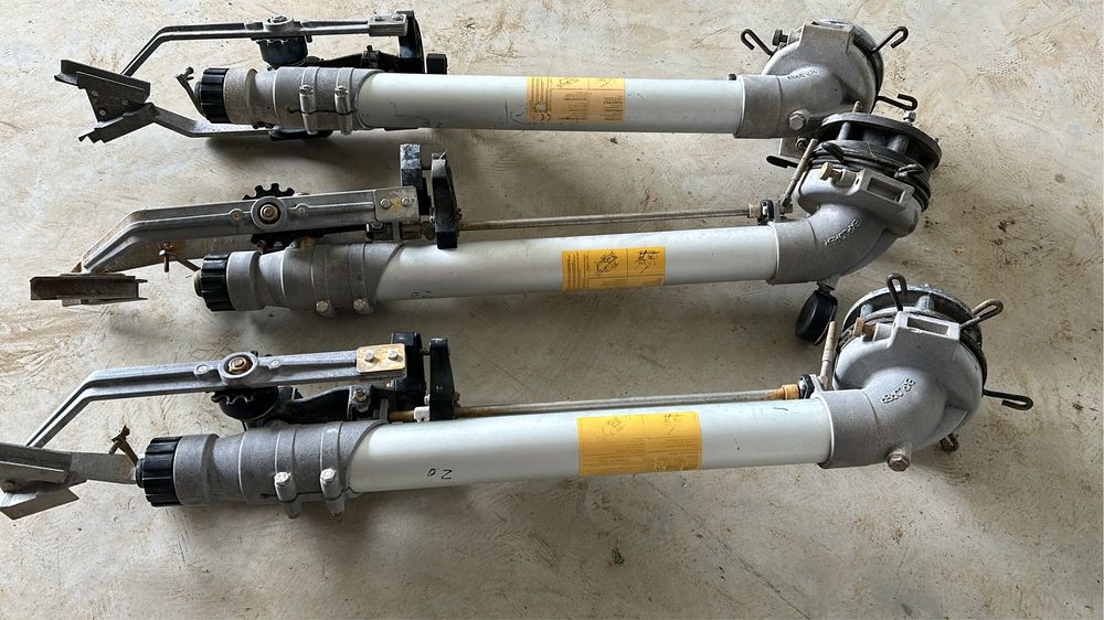 Aspersor tun reflex irigat