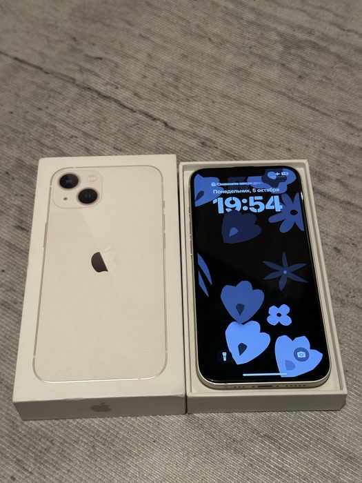 iPhone 13 256gb White