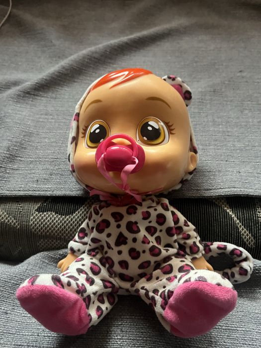 Cry Babies плачеща кукла