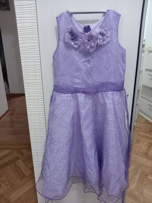 Платье на девочку