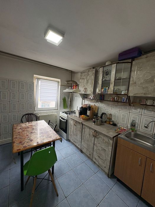 Apartament 3 camere, 76 mp, Str. Tineretului - lângà Sunny