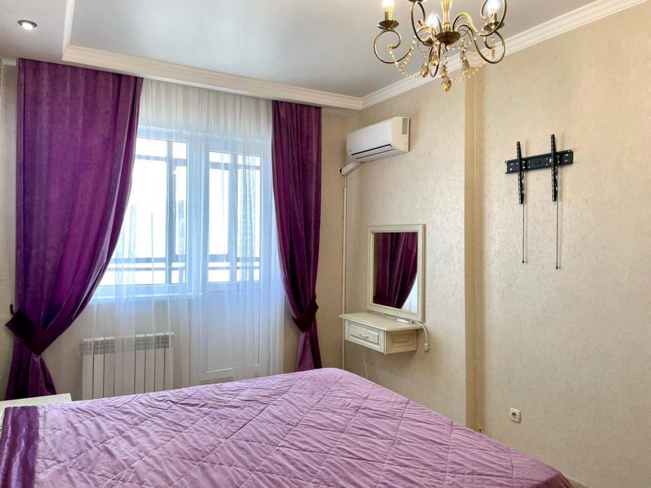 Спальные гарнитуры