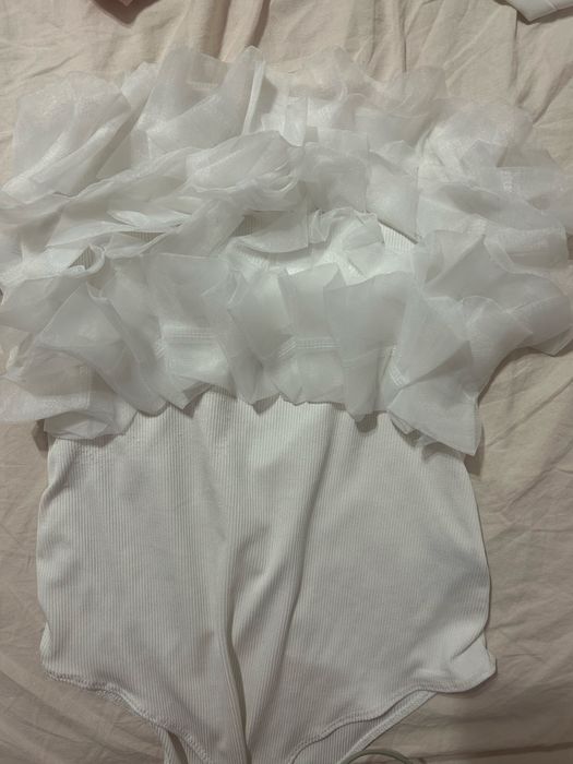 Официално бяло боди