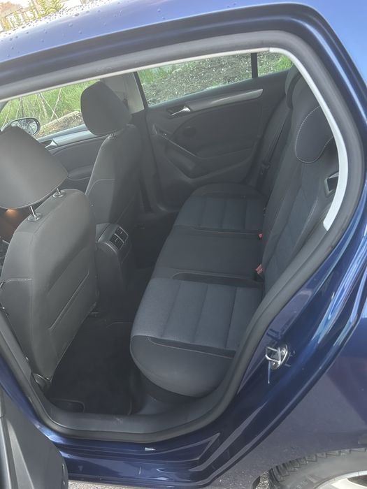 VOLKSWAGEN Golf 2011 — imagine 5