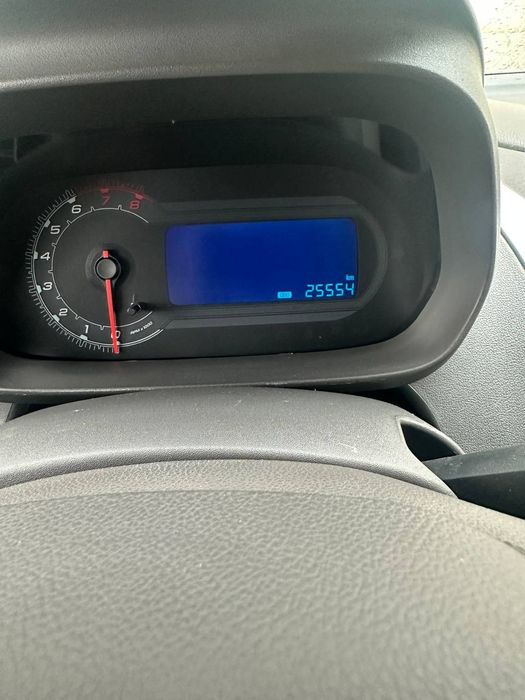 Кобальт машинаси  срочна сотилади