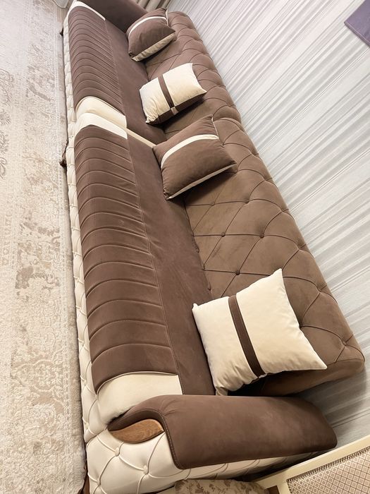 Продам диван 4 метровый