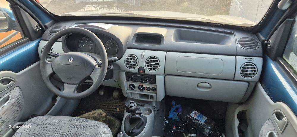 Dezmembram Renault Kangoo 1.5DCI Ķ9KB7 2005