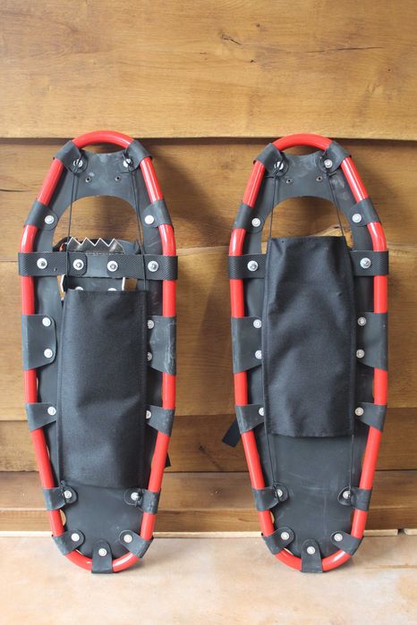 Rachete de zapada Adventuridge