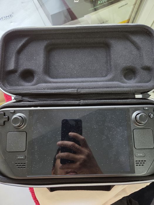 Продаю steamdeck oled