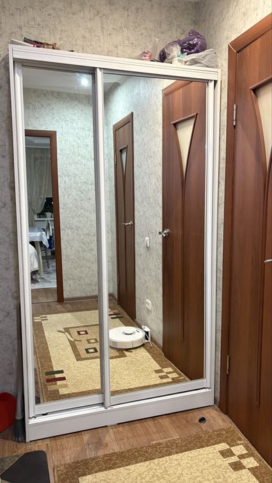Шкаф для прихожей