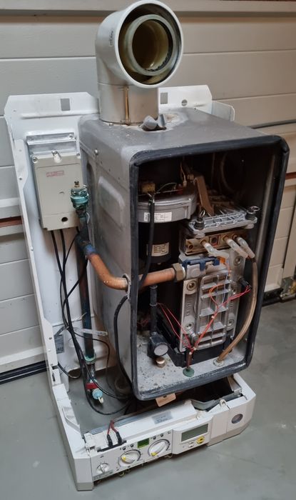 Centrala termica în condensatie Junkers Bosch 42kw