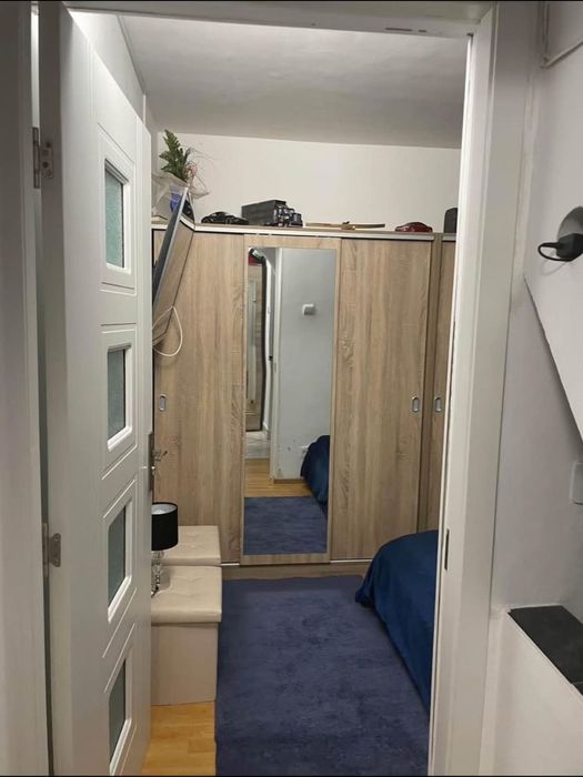Apartament cu 4 camere