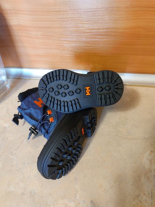 Детски непромукаеми боти НН