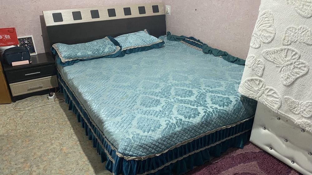 Кровать двухспальняя