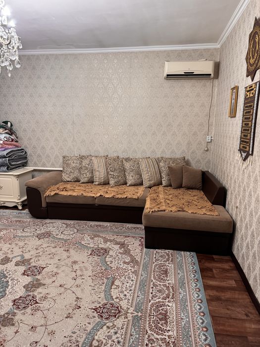 Продам дом с мебелю есть торг