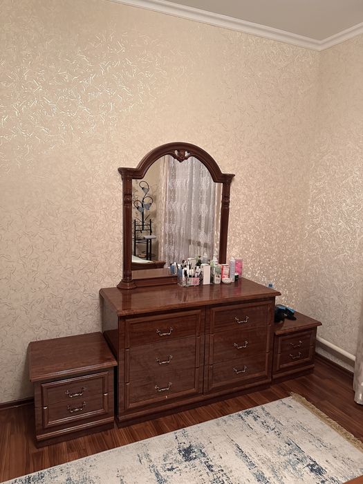 Срочно! Продам спальный гарнитур!