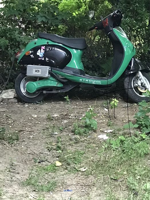 3 Scutere. Electrice vand sau schimb Toate sau separat.