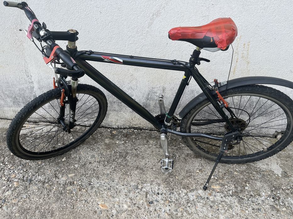 Vand bicicleta buna