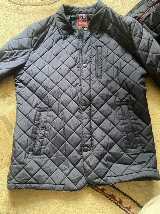 Куртка сатылады новый