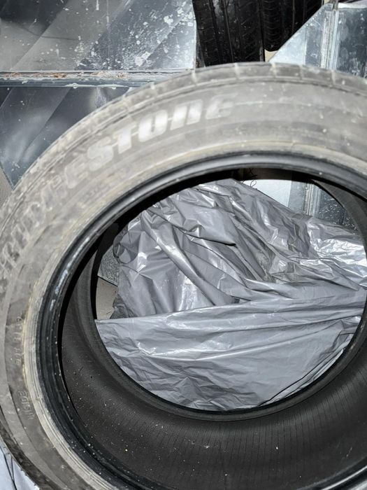 Летни Гуми bridgestone dueler h/p sport 255/45/20 101W  bridgestone dueler h/p sport 101W с добър грайфер