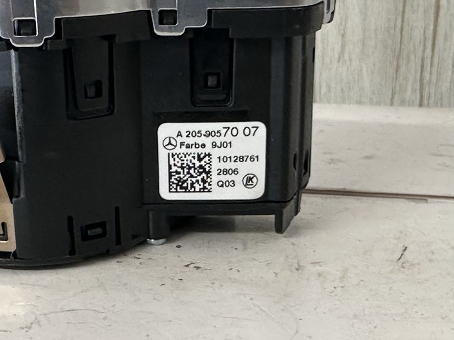 Ключ светлини за Мерцедес W205 C classe 2015-