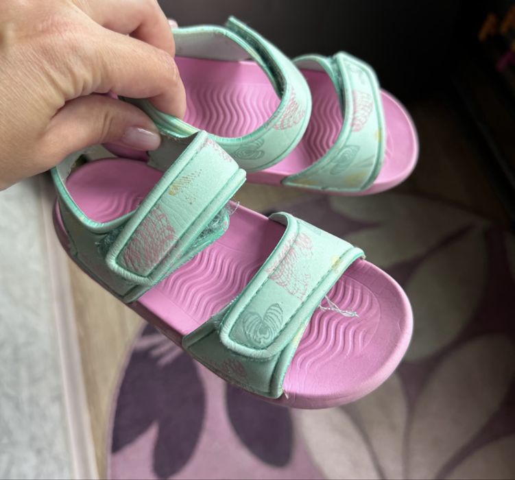 Сланцы на девочку, сандали на мальчика
