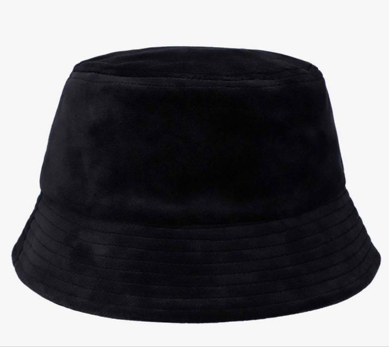 Велурена шапка juicy couture bucket hat