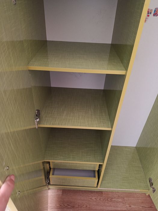 Продам шкаф 220*130