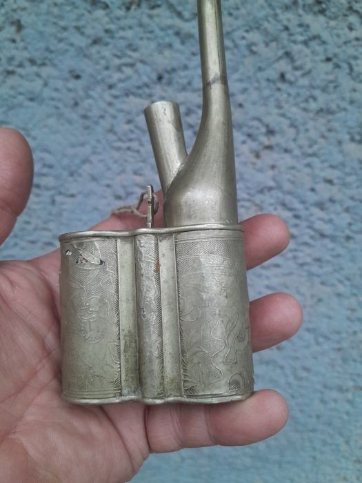 100+ годишна Сребърна ниска проба  Сачан Китайска лула за опиум