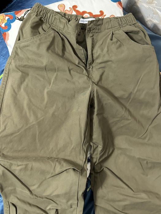 Parachute pants Bershka (хаки)