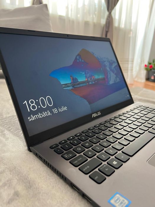 Laptop ASUS ca NOU