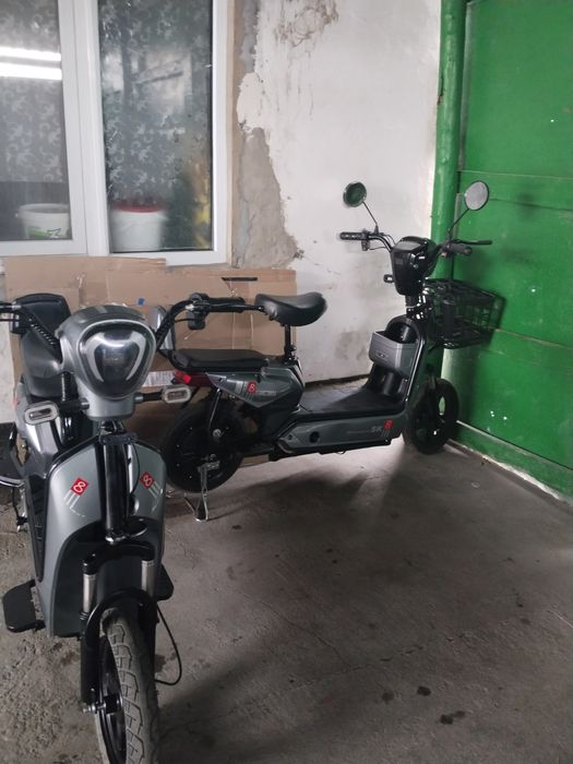 ПРАДАМ два электроскутера