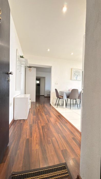 Apartament de vânzare 2 camere zona intim complet mobilat și utilat