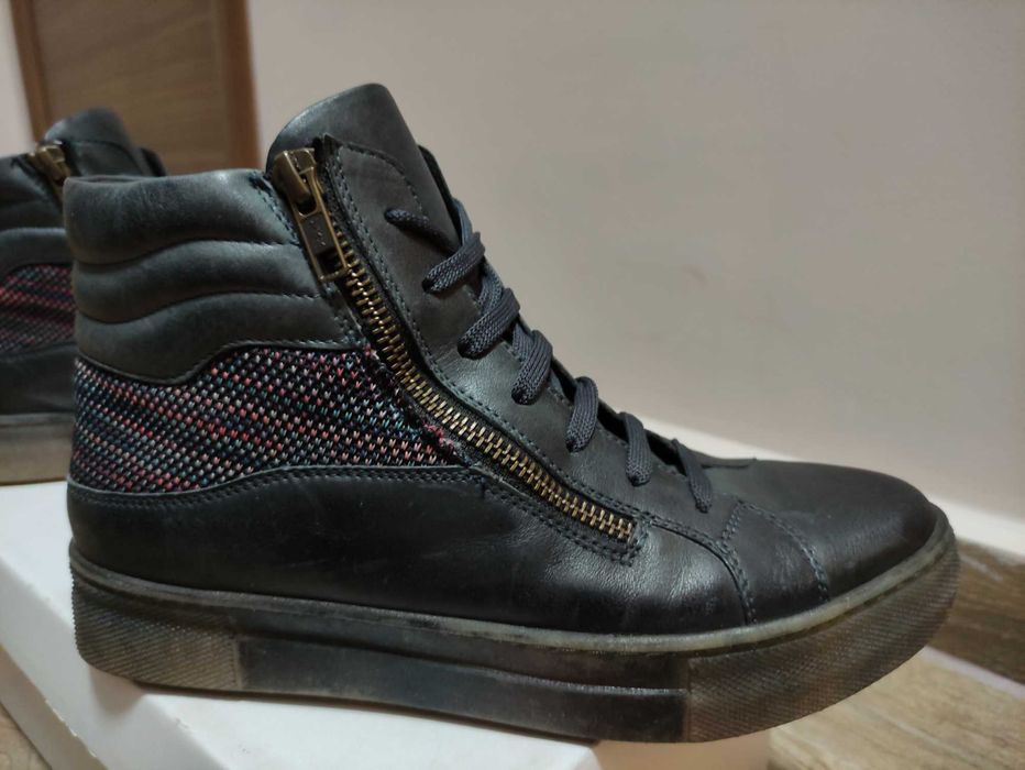 Дамски кецове "ARISE" естествена кожа 37 номер