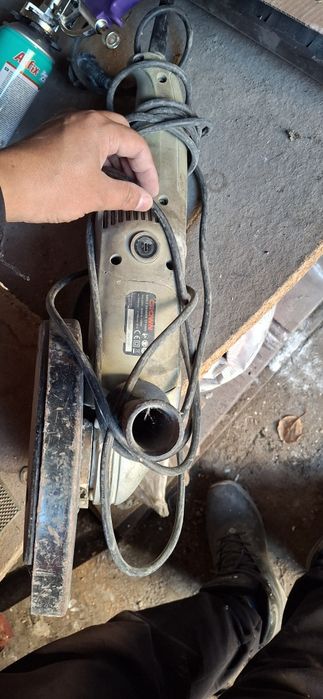 Болгарка Crown 180