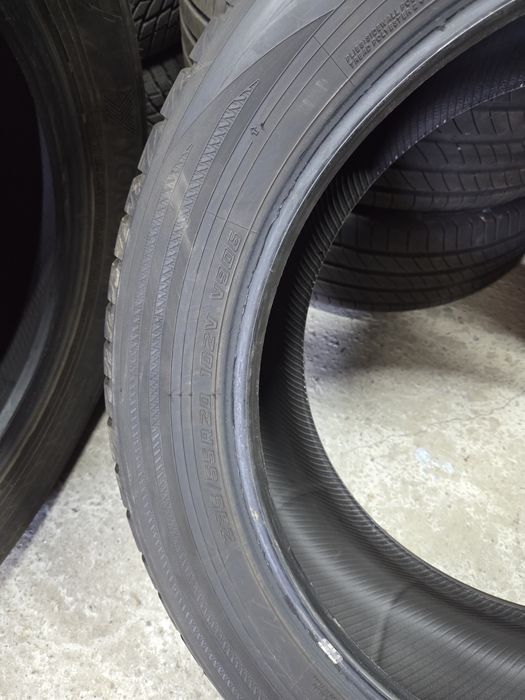 Set 4 anvelope SH iarna Yokohama 235/55/20