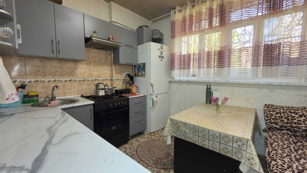 ID: 5027 Mirzo Ulug‘bek tumanida 2 xonali kv sotiladi