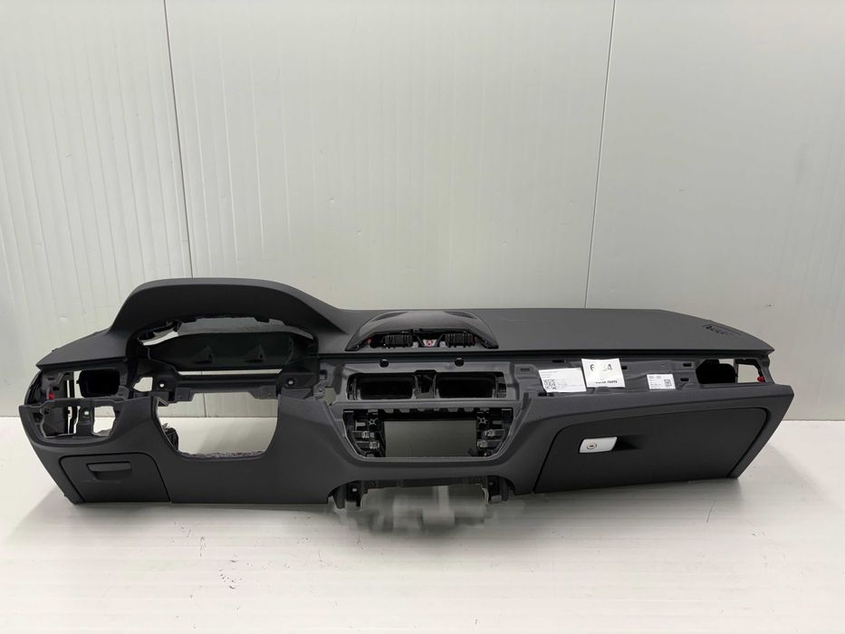 Арматурно табло БМВ Г30 Г31 BMW G30 G31 Черно