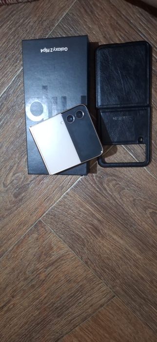 Galaxy Z Flip4 256 5G
