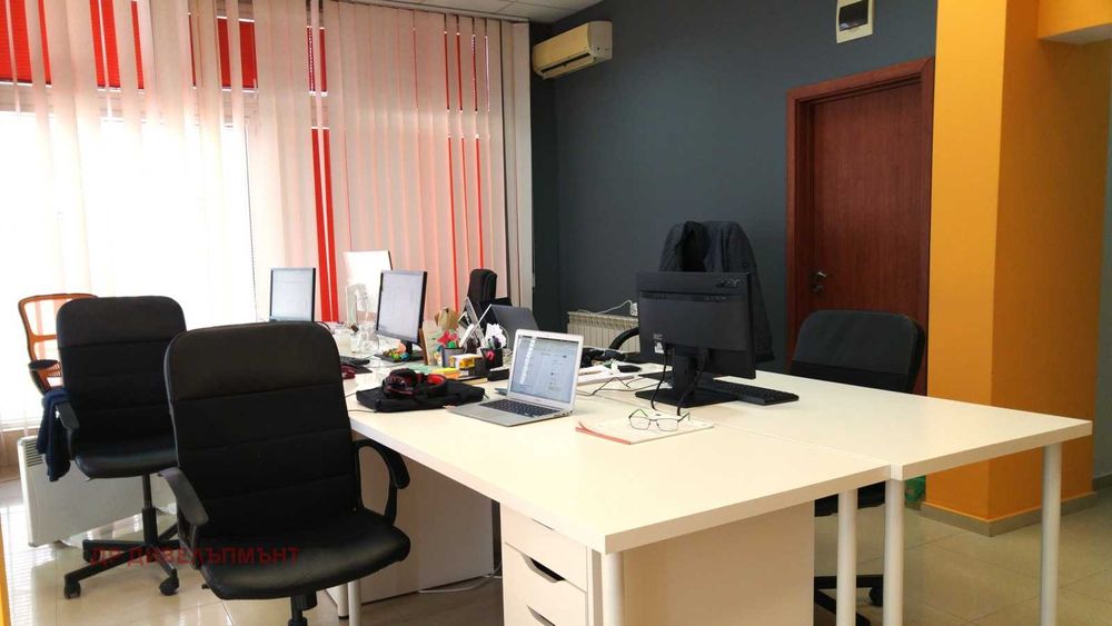 Дава се под наем Офис в София, Младост 1 - 170 кв.м за 1694.22 € - Снимка #2