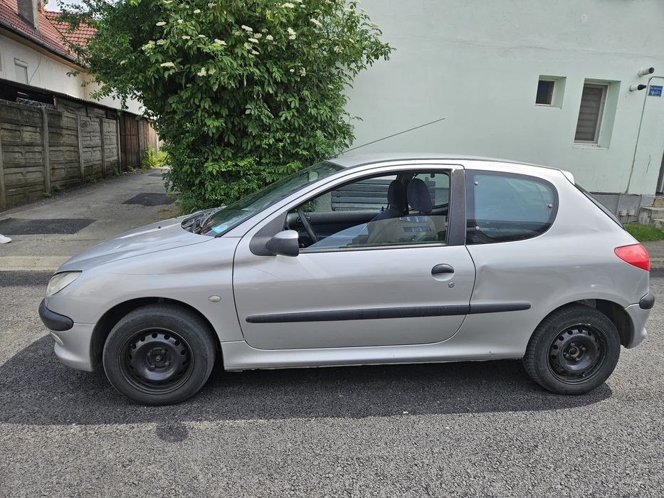 PEUGEOT 206 2000 — imagine 2