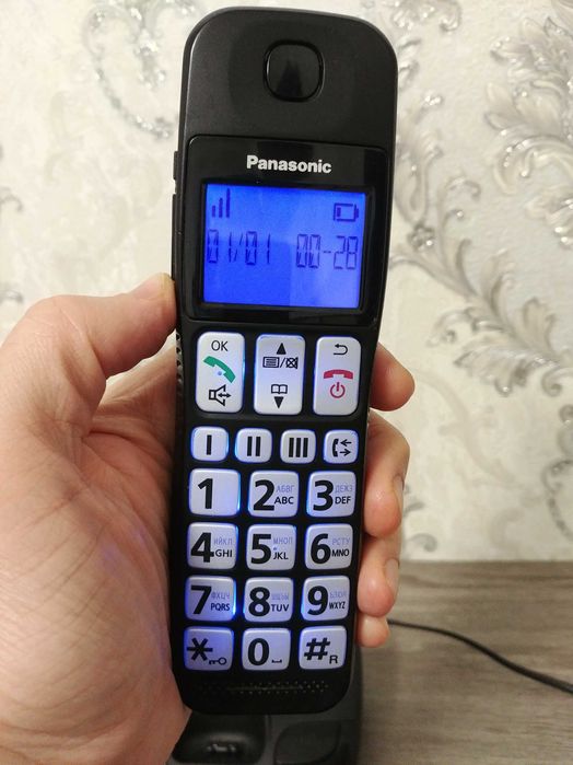 радиотелефон Panasonic kx-tge110