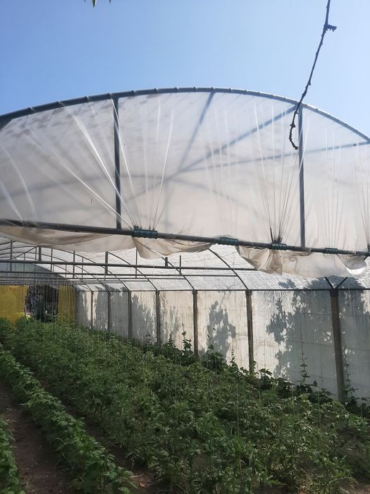Продавам оранжерия.