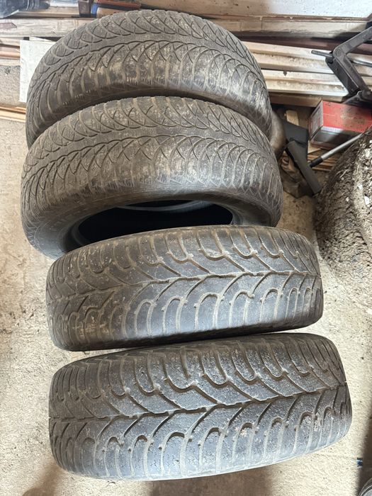 Продам шины всесезонные.
